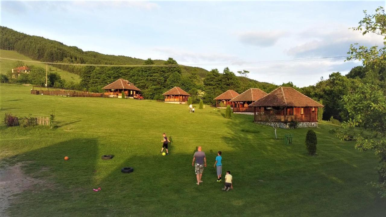 Etno Village Gostoljublje Kosjeric エクステリア 写真