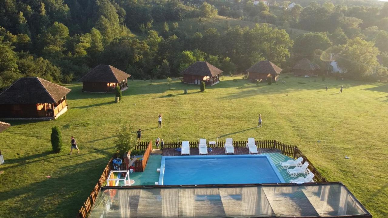 Etno Village Gostoljublje Kosjeric エクステリア 写真
