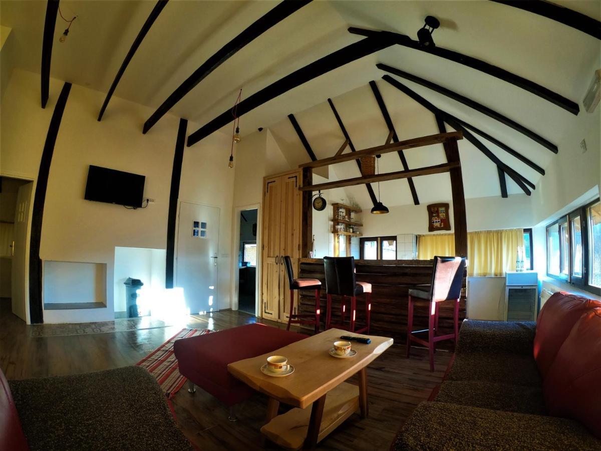 Etno Village Gostoljublje Kosjeric エクステリア 写真
