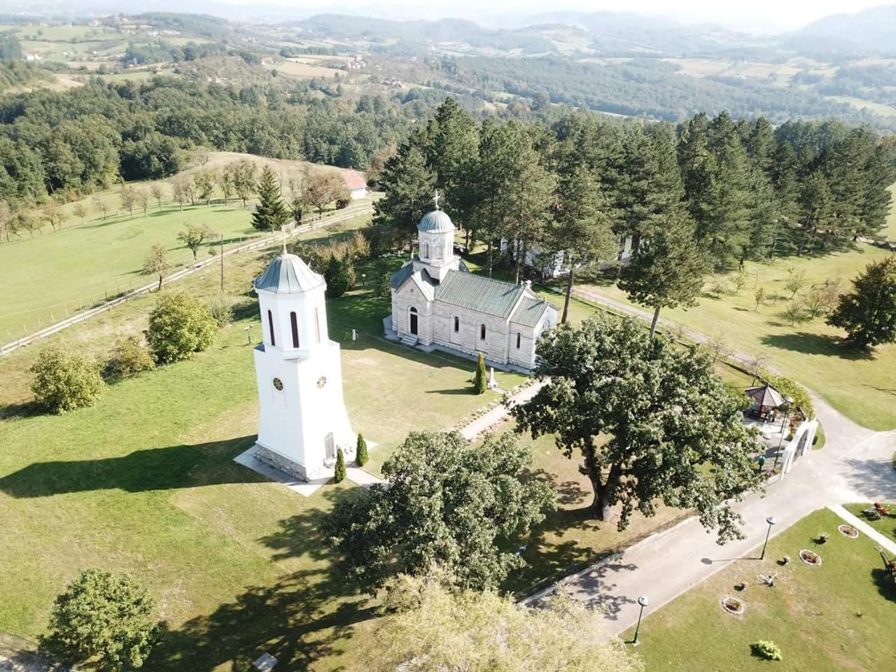 Etno Village Gostoljublje Kosjeric エクステリア 写真